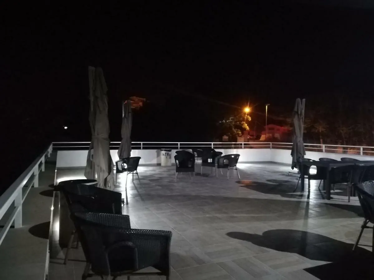Hotel La Terrazza di Harmakhis Partanna 3*,